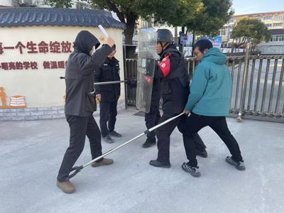 海安特校：最小应急单元 守护学校安全